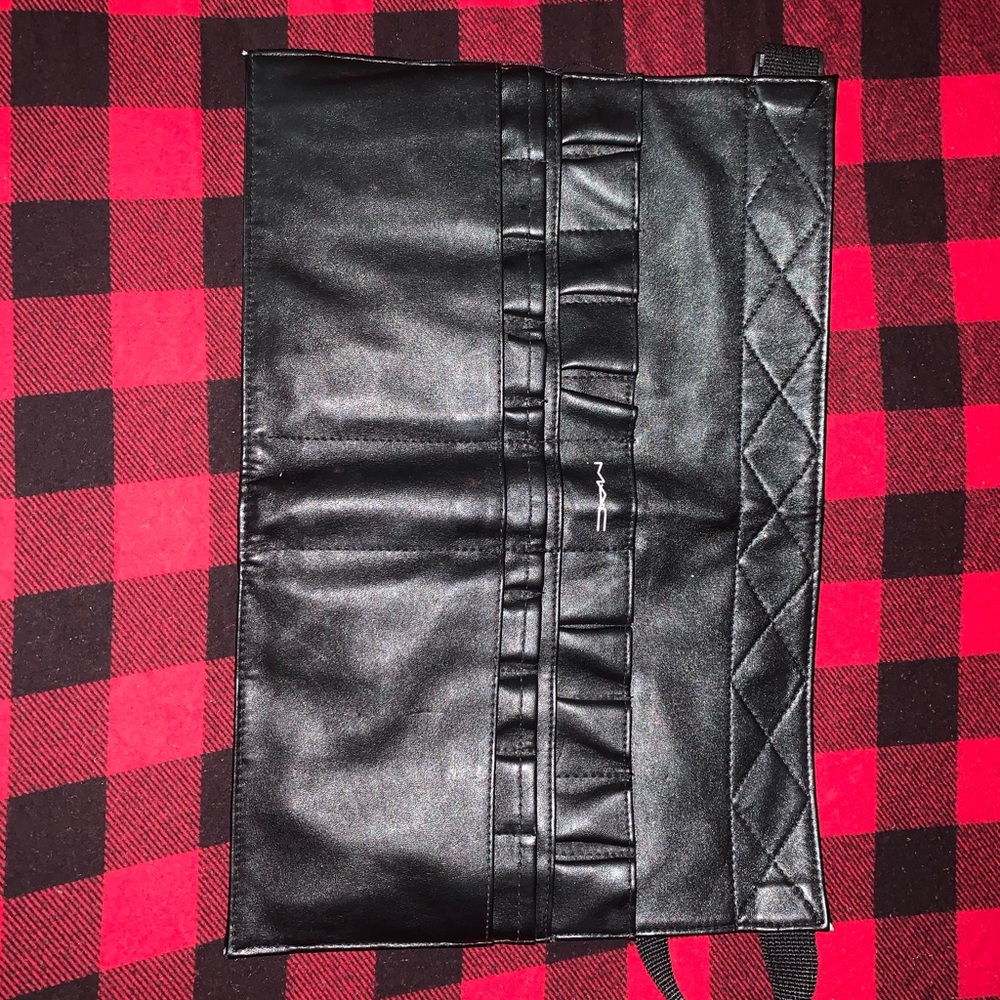 Mac make up brush tool belt